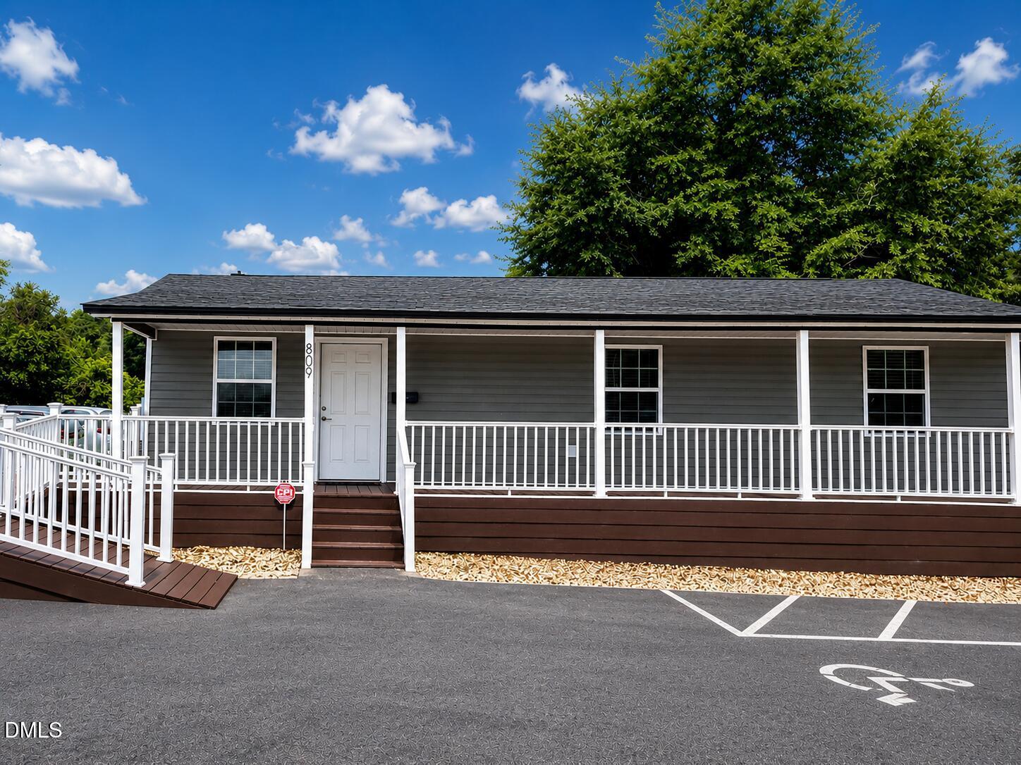809 Katie Street, Fayetteville, NC 28306